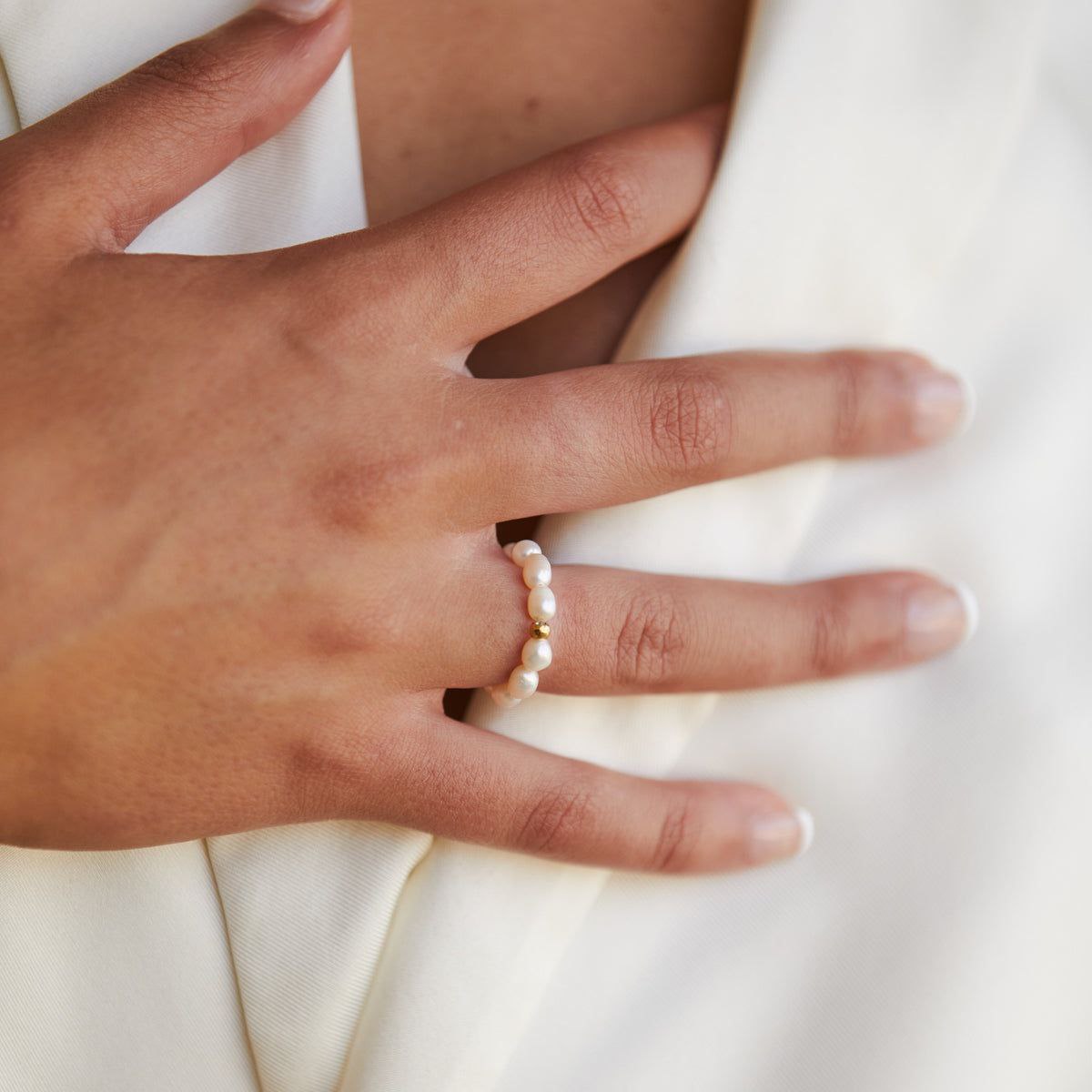 Bague avec perle d’eau douce