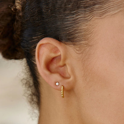 Clous d’Oreilles en Zircon