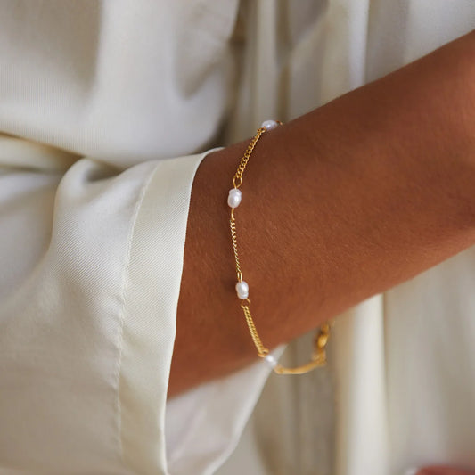Bracelet en Perles d’Eau Douce "Lovina"