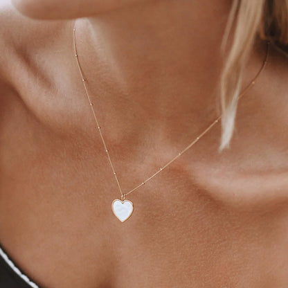 Collier "Love"