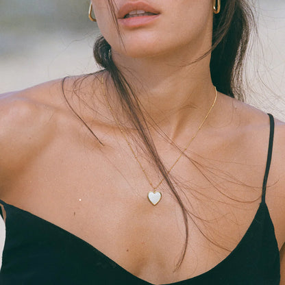Collier "Love"