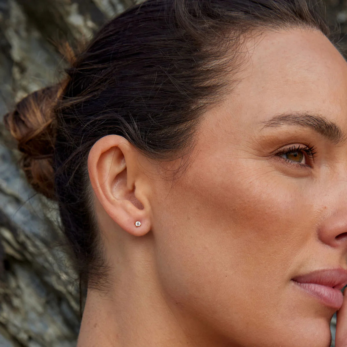 Clous d’Oreilles en Zircon